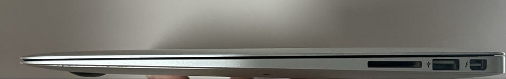 MacBook Air 13” Early 2014 (A1466) – sprawny, macOS Sequoia 15.7.3