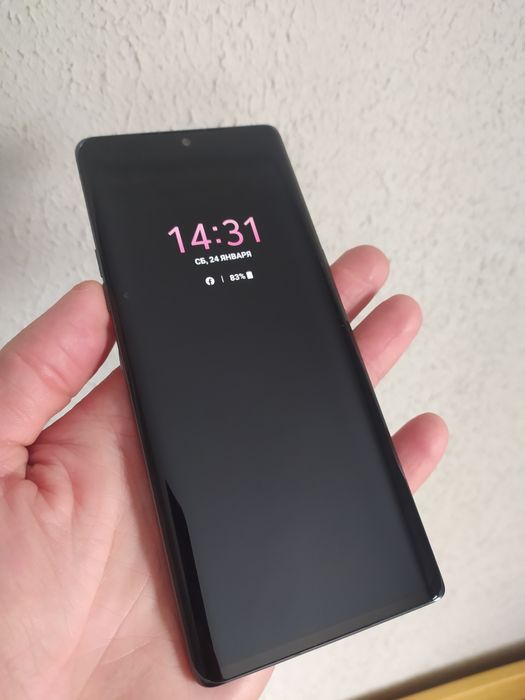Продам LG Velvet новий