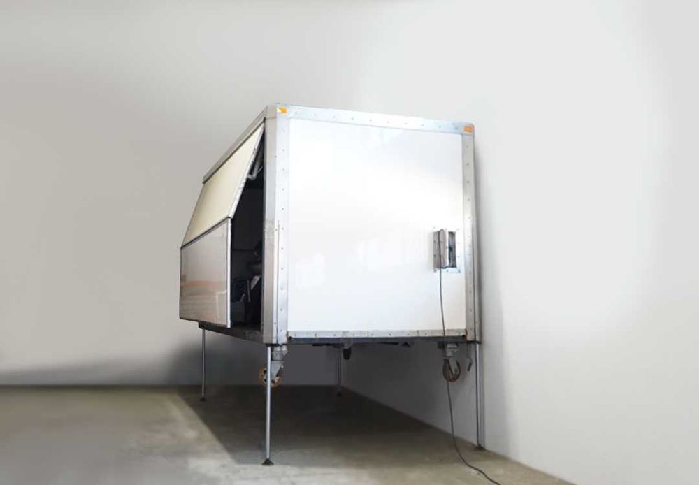 Contentor em sanduíche de Poliuretano/Fibra de Vidro 4500x2430x2460