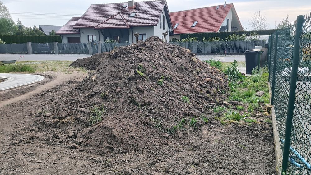 Oddam ziemię, humus czysta bez zanieczyszczeń