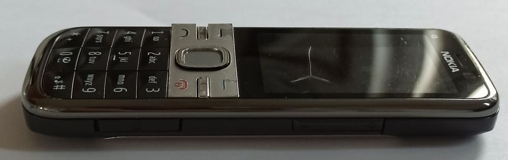 Telefon Nokia C5-00