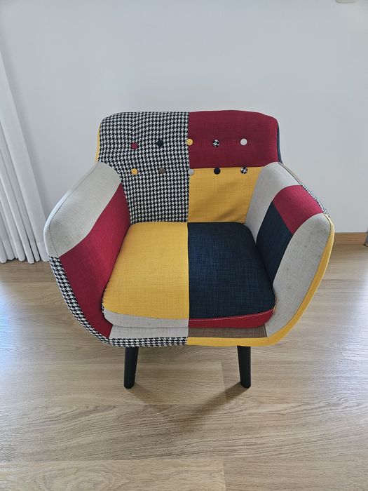 Cadeirão Poltrona tecido multicolor