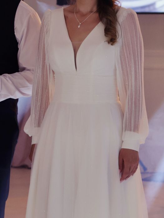 Suknia ślubna z długim rękawem M/L