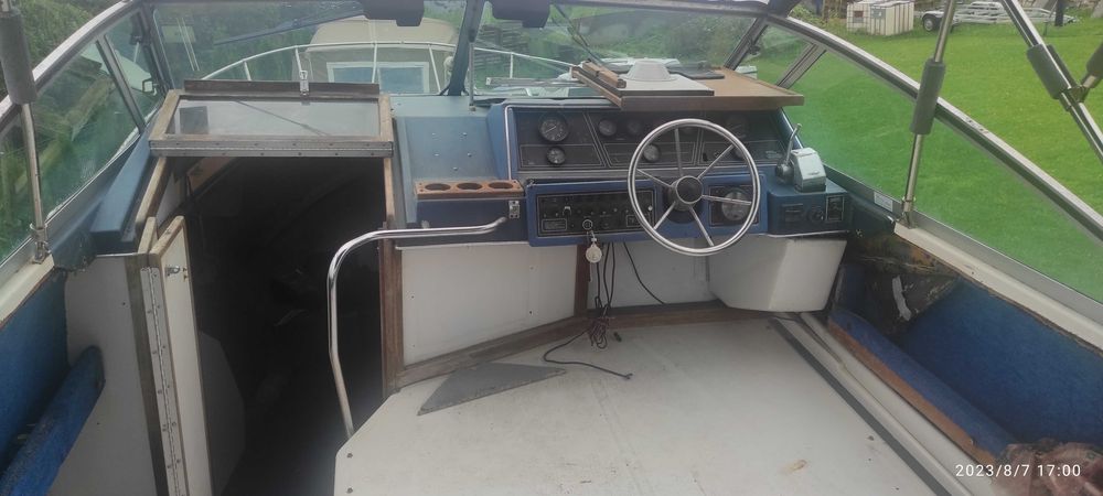 Sea Ray Sundacer 268