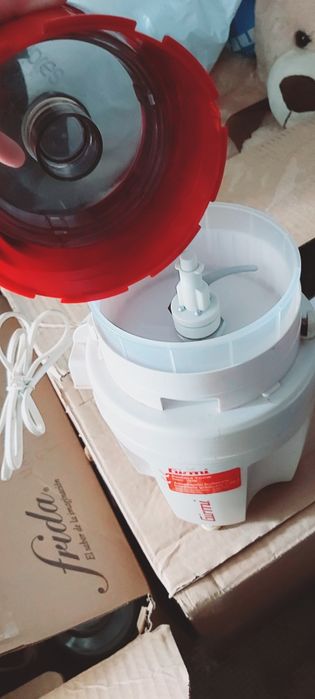 Processador de alimentos Girmi

Girmi Tr20 Proc