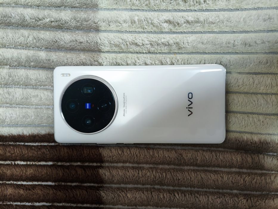 Продам Vivo x100