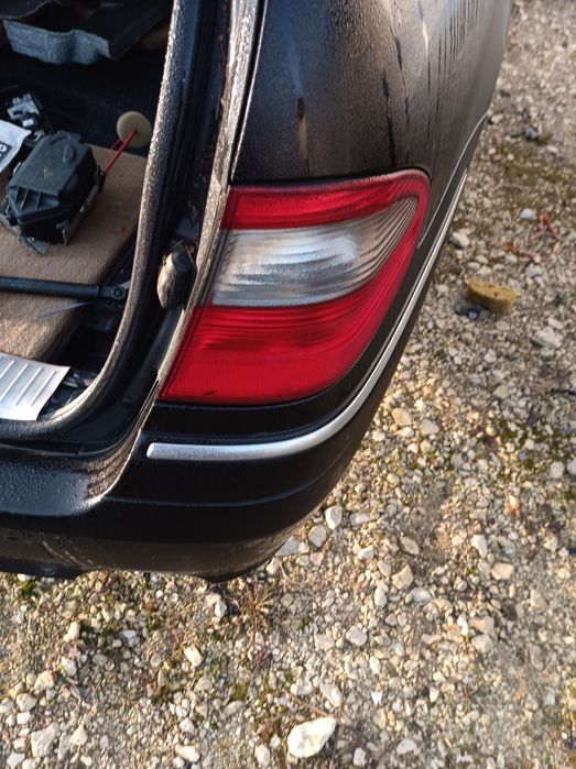 Mercedes w211 błotnik przedni