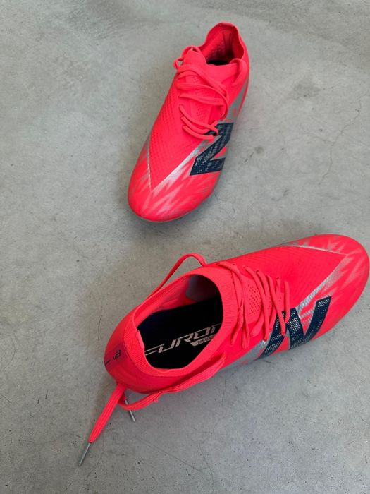 Chuteiras New Balance Furon Pro FG v8 (Tam. 42) – Como Novas