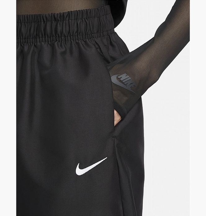 Жіночі штани Nike