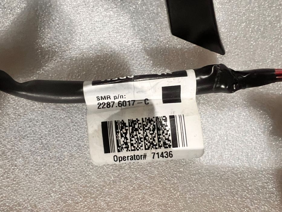 Дзеркало до Tesla model 3