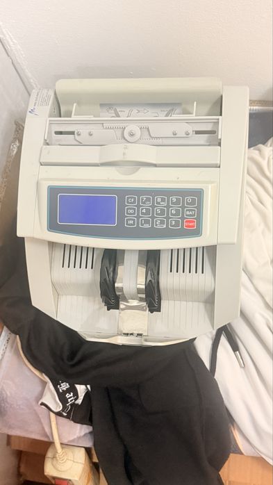 Bill Counter in Excellent Condition64738872311811120