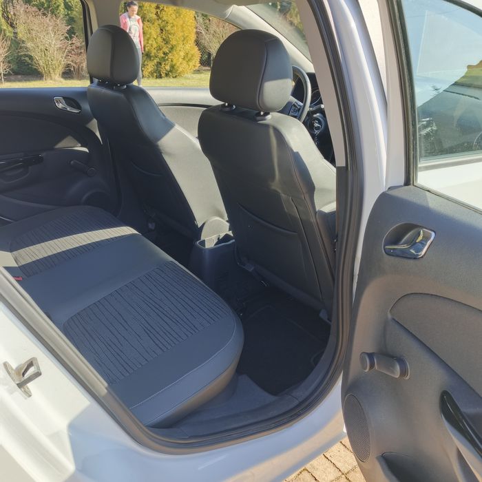 Opel Corsa D  1.4 16v Benzyna