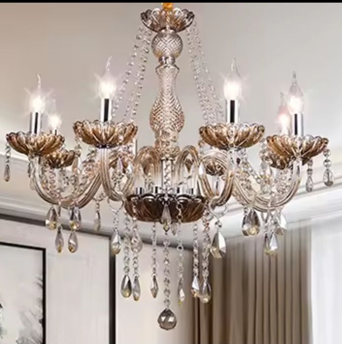 Nowy żyrandol kryształowy 8-ramienny kolor KONIAKOWY 73x100cm OKAZJA!