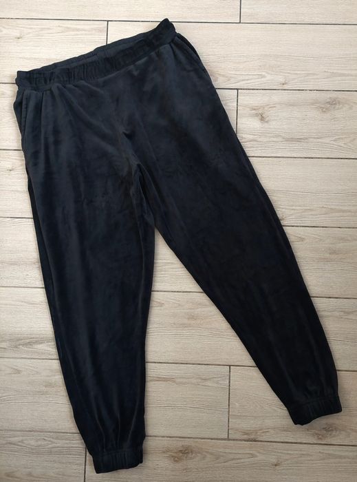 Spodnie damskie dresowe Cleve M