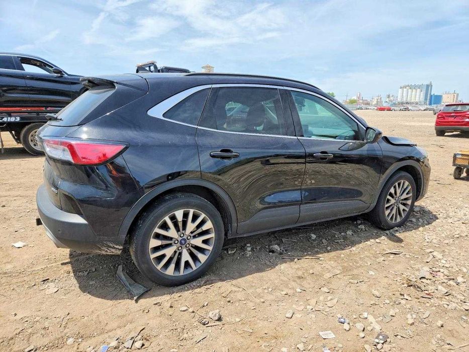 Ford Escape 2022 Titanium.