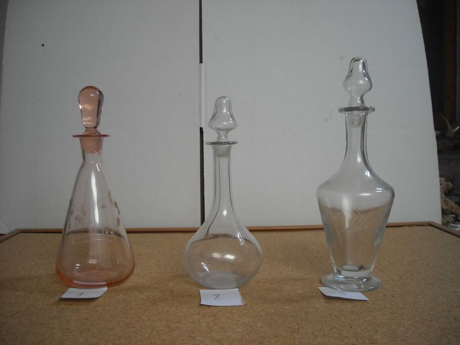 Garrafas diversas vidro antigas licor espirituosas vinho coleccao