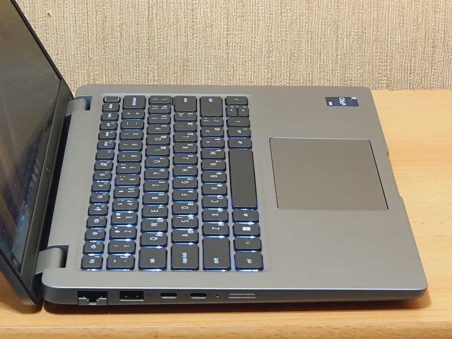 Ноутбук Dell Latitude 7340 Intel Core i5-1345U RAM16Gb Батарея 14годин