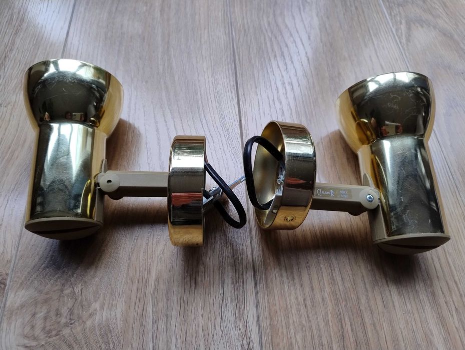 2 reflektorki firmy Massive na mały gwint