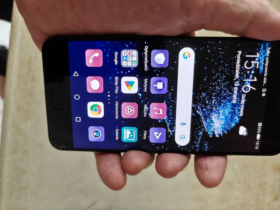 Sprzedam klasyczny smartfon Huawei P10. 4/64.Stan bdb.
