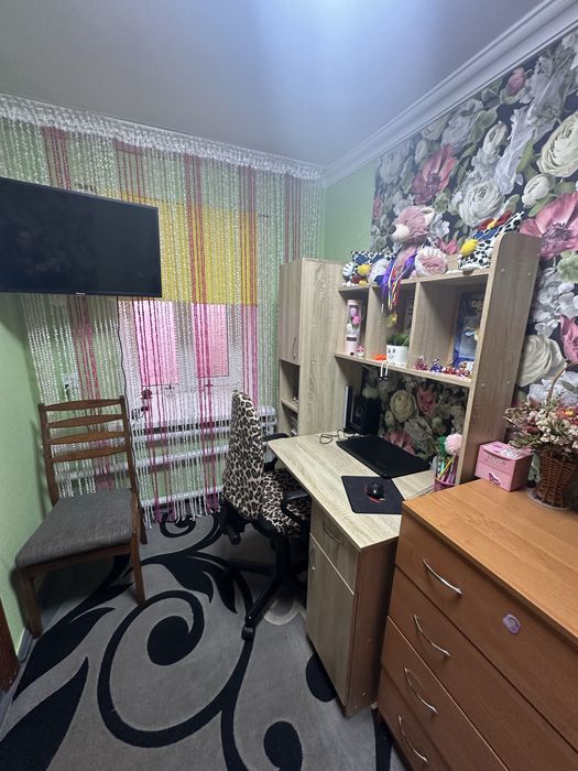 Продам будинок в центрі міста Лозова
