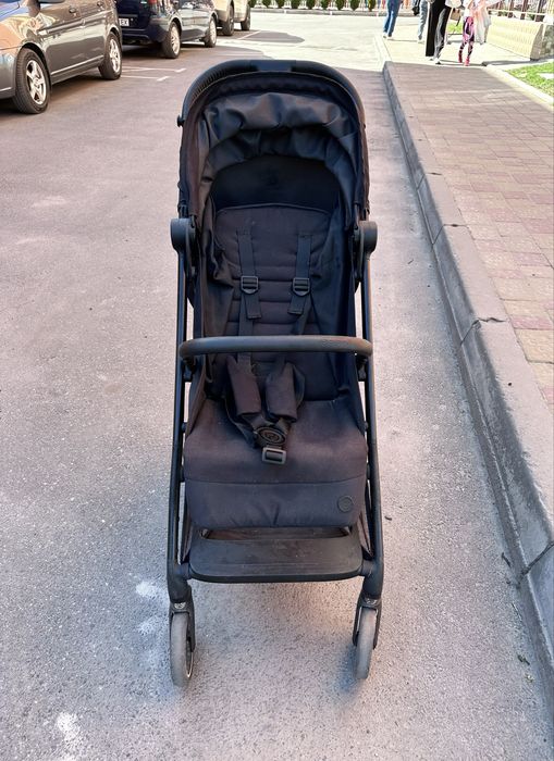 Прогулянкова коляска Cybex Beezy
