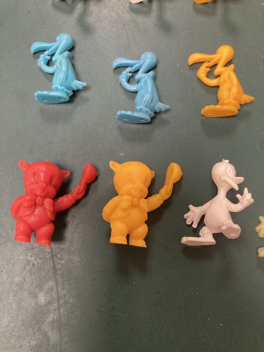 Brinquedos Conjunto 18 Figuras W.B.P.