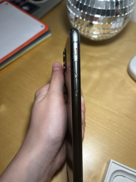 iPhone 11 Czarny 64 GB