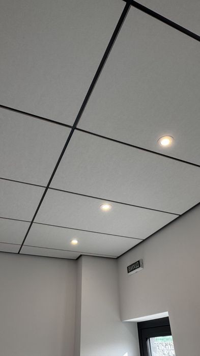 Підвісні стелі Грильято, Армстронг, Кубоподібна рейка