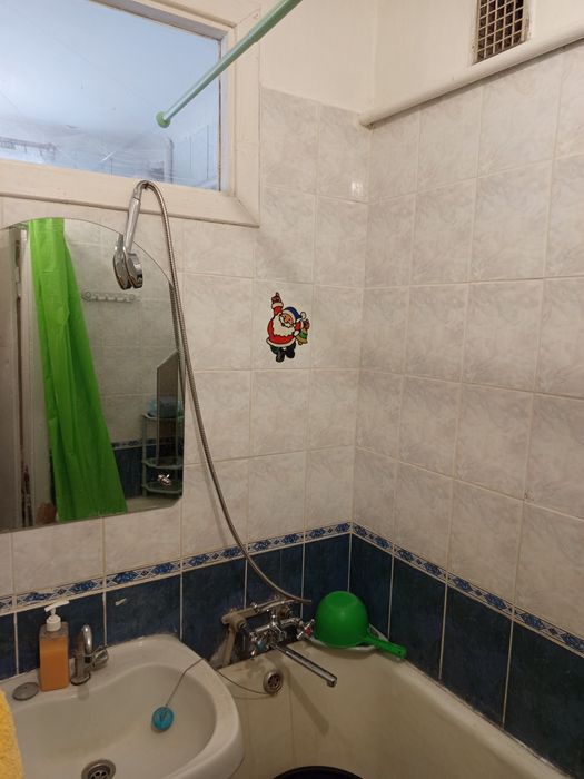 Здається 1но кімнатна квартира в центрі