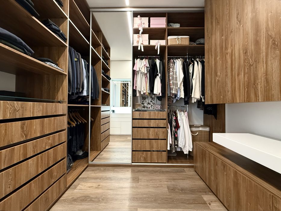 Унікальна пропозиція в Центрі міста. 127м2. Дизайнерський ремонт