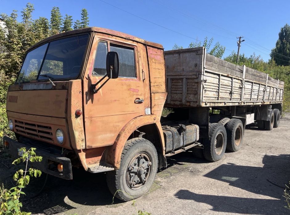 Камаз 5410 з прицепом! На повному ходу!