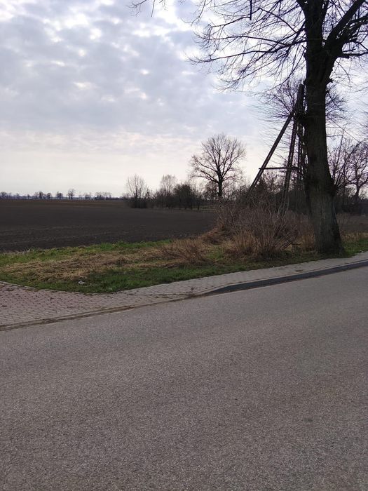 Sprzedam działkę budowlaną