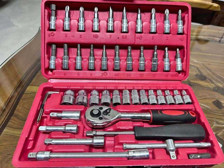 Универсальный набор инструментов на 46 предметов Набір інструментів