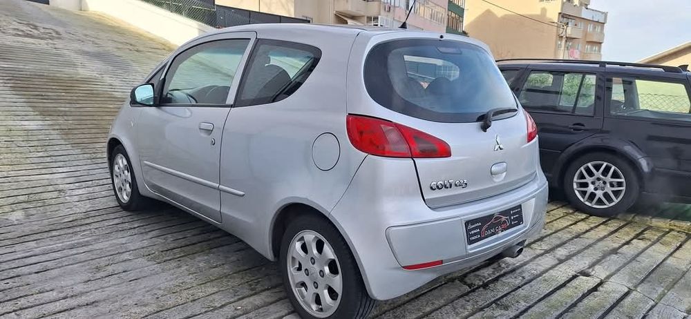 Mitsubishi colt 1.1