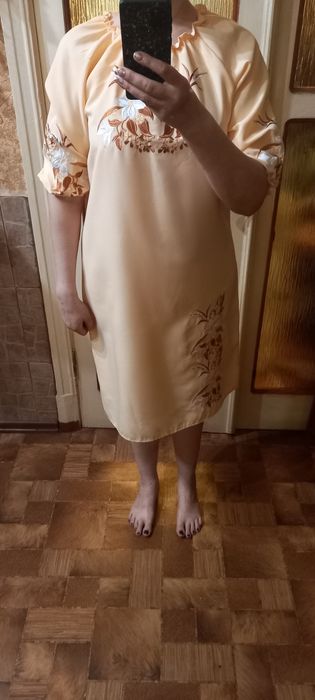 Продам платье вышиванку