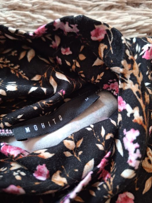 Golf damski wiskozowy Mohito