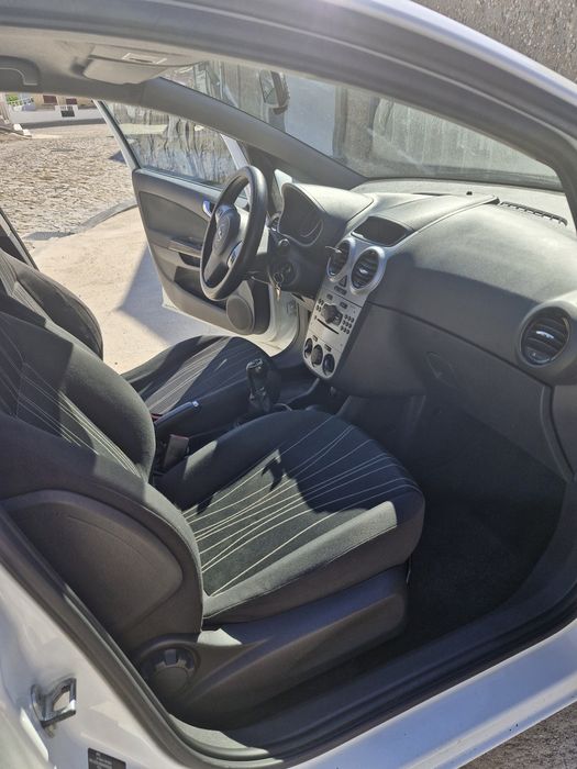 Vendo Carro Opel Corsa 2010