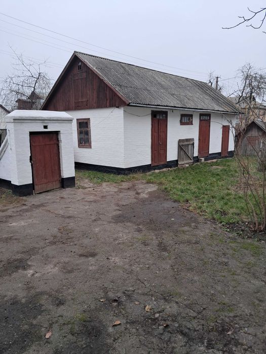 Продаж будинку в центрі міста