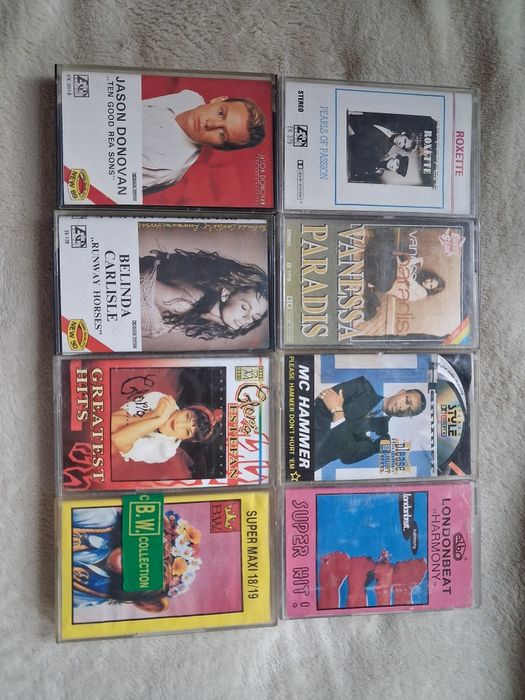 Zestaw 8 kaset disco z lat 80-90