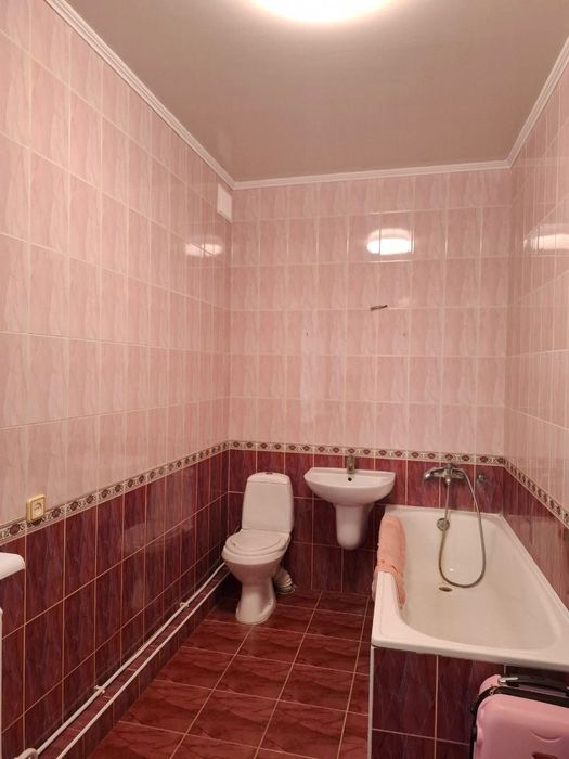 Оренда частини будинка район Старе місто