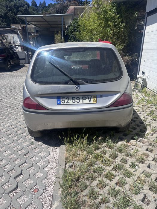 Lancia-ano 2000