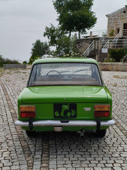 Fiat 124 ( Clássico)