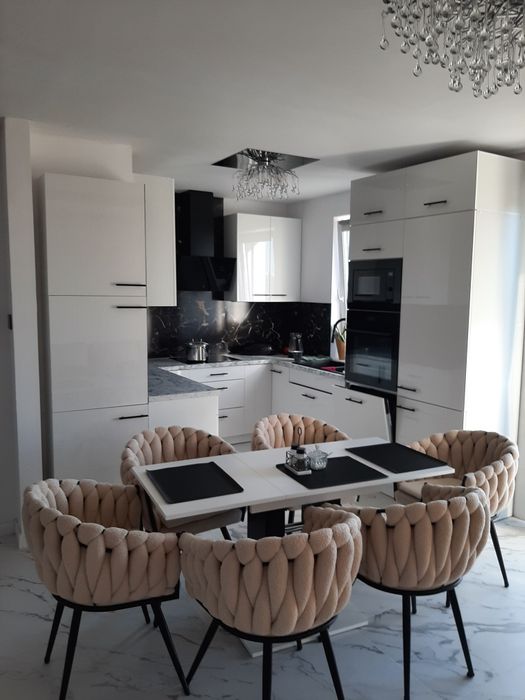 Wynajem dlugoterminowy apartament 50m2