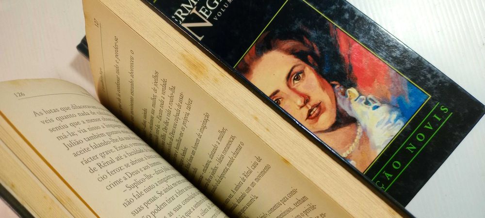 Lote 2x livros O vermelho e o negro Vol I e II - Stendhal
