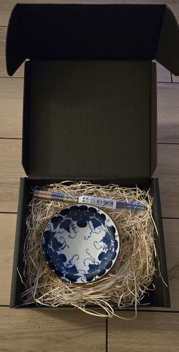 Miska Miseczka japońska  pałeczki