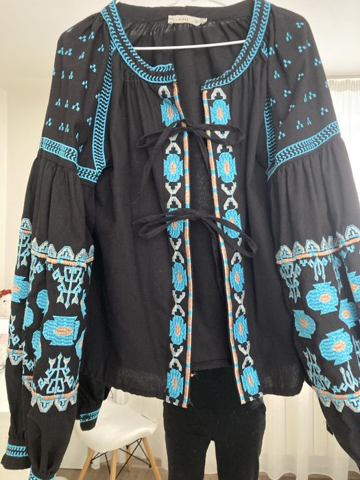 Вишивана сорочка на завязки