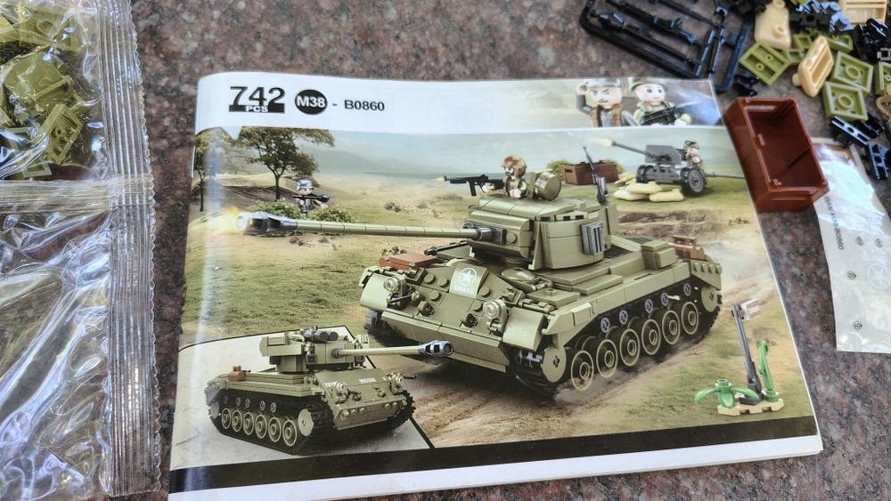 конструктор Sluban Army «Танкова атака» (арт. M38-B0860).