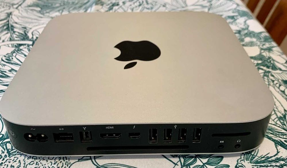 Apple Mac Mini Quad Core i7 16Gb