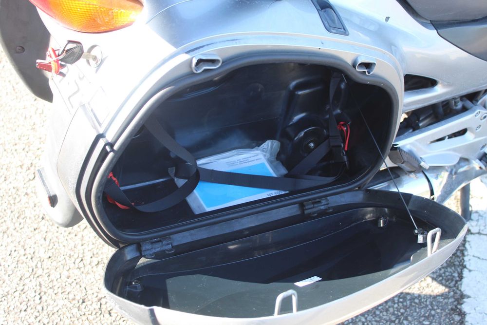 Honda Deauville 650V (2005) – Apenas 36.000km