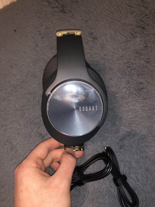 Słuchawki firmy DOQAUS